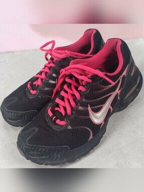 Nike Air Max Torch Women's Size 6.5 4 Running Shoes Black Vivid Pink Sneakers